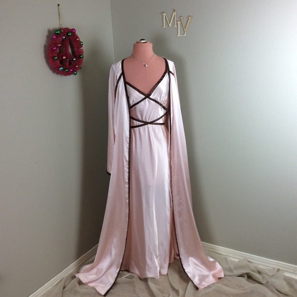 VTG VALENTINO STUNNING LOUNGE SET CHOCO &BUBBLEGUM